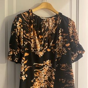 Joie short sleeve blouse size Large